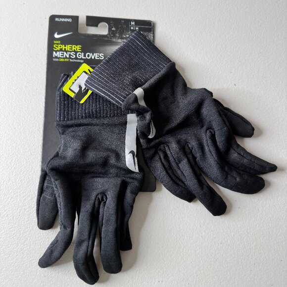 NWT Nike Sphere Men's Running Gloves Dri FIt Technology Size M - Picture 1 of 6